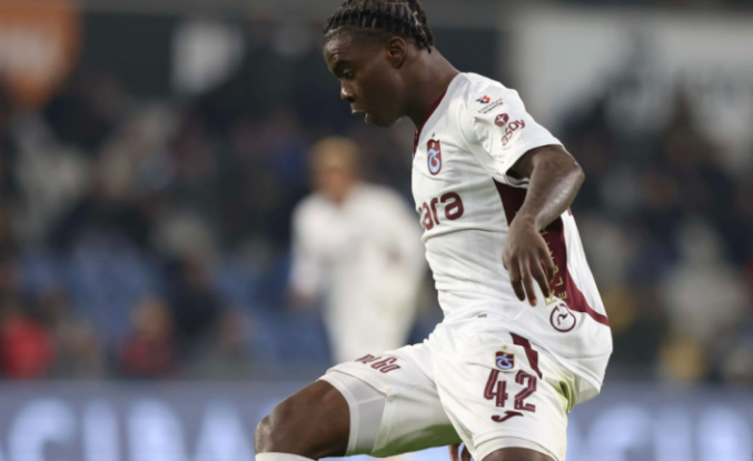 Sezonun İlk Derbisi Heyecanı: Trabzonspor Evinde Beşiktaş'ı Ağırlıyor!